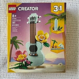 LEGO BRAND NEW/SEALED Creator Tropical Ukulele Set with Flowers